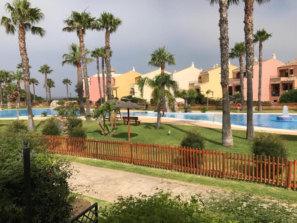 Aticos Primera Linea En Zahara De Los Atunes Bagian luar foto